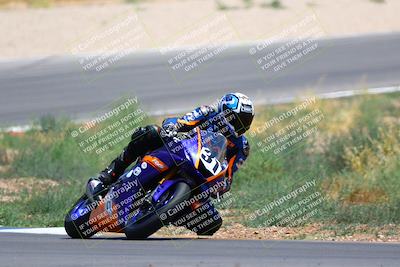 media/Apr-30-2023-CRA (Sun) [[020fcf5d43]]/Race 2-600 Expert Supersport/